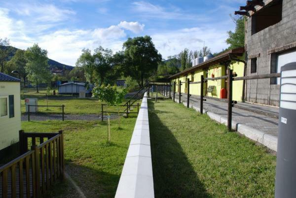 Hostel Backpacker Rio Ijuez Castiello de Jaca Exterior foto