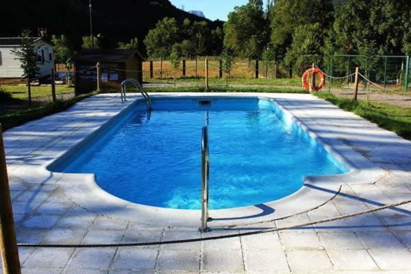 Hostel Backpacker Rio Ijuez Castiello de Jaca Exterior foto
